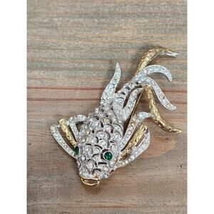 VTG Rhinestone Fish Green Faux Emerald Eyes Big Silver Tone Brooch Shiny Grace